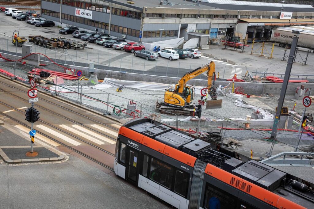 Bybanen i Bergen - skumglass er særlig effektivt for utlegging i urbane miljøer